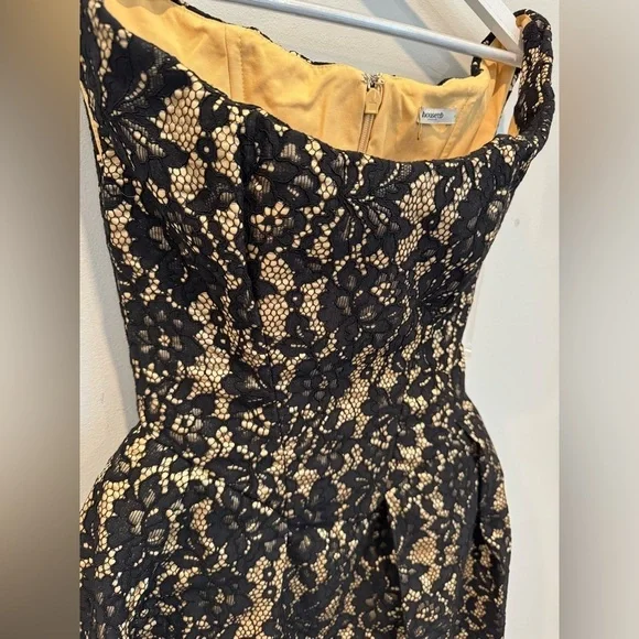 House of CB Charming - off the shoulder cocktail dress size small - Picture 10 of 15